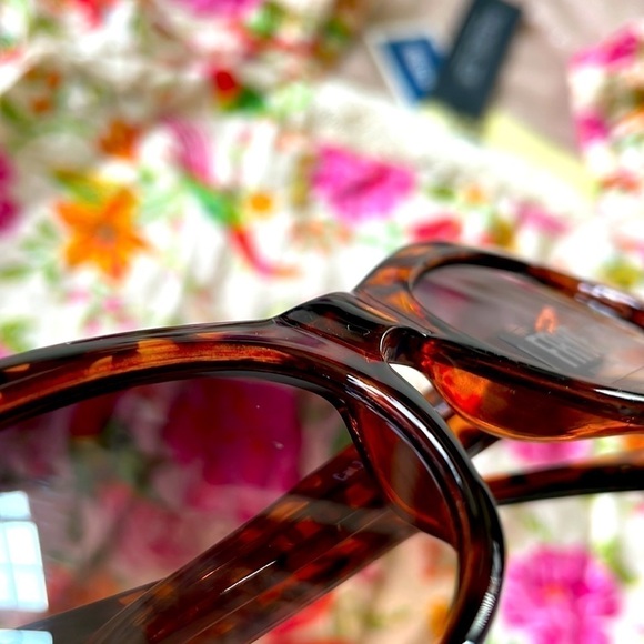 Brand New Frye Tortoise Shell Cateye Sunglasses 100% UV Lens Protection main image 5